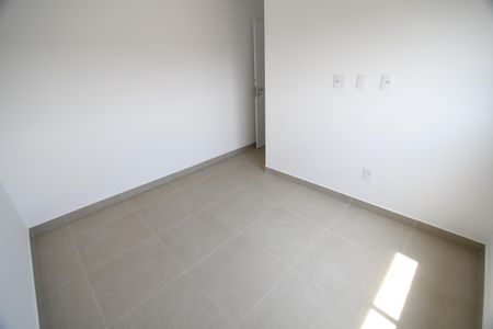 Suíte 1 de apartamento à venda com 2 quartos, 80m² em Jardim Guanabara, Campinas