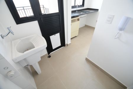 Apartamento à venda com 80m², 2 quartos e 2 vagasÁrea de Serviço