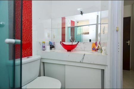 Apartamento à venda com 99m², 3 quartos e 1 vaga Apartamento à venda com 99m², 3 quartos e 1 vagaBanheiro da Suíte