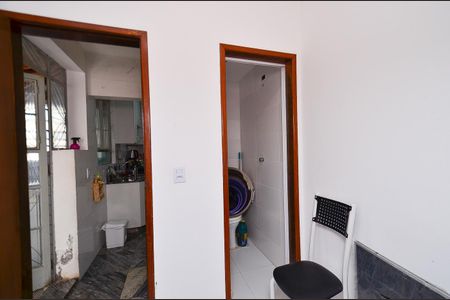 Apartamento à venda com 99m², 3 quartos e 1 vaga Apartamento à venda com 99m², 3 quartos e 1 vagaBanheiro de Serviço