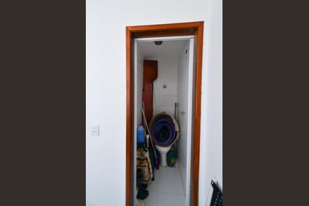 Apartamento à venda com 99m², 3 quartos e 1 vaga Apartamento à venda com 99m², 3 quartos e 1 vagaBanheiro de Serviço