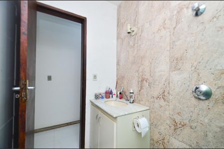 Apartamento à venda com 99m², 3 quartos e 1 vaga Apartamento à venda com 99m², 3 quartos e 1 vagaBanheiro Social