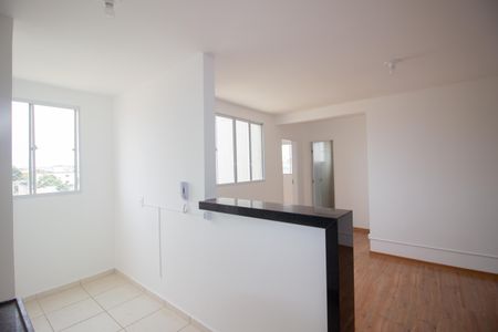 Apartamento à venda com 54m², 2 quartos e 2 vagasCozinha e Área de Serviço