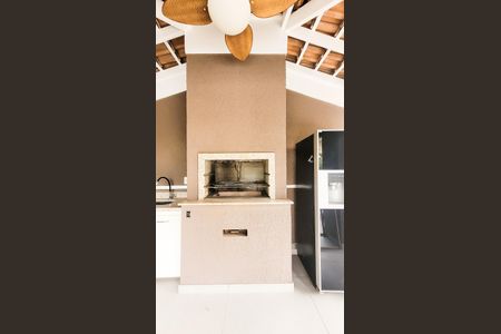 Casa de condomínio à venda com 439m², 4 quartos e 6 vagasÁrea gourmet