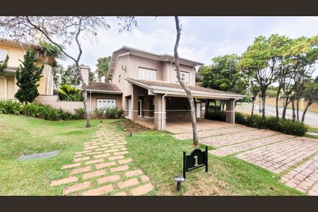 Casa de condomínio à venda com 439m², 4 quartos e 6 vagasFachada