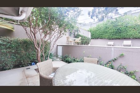 Casa de condomínio à venda com 439m², 4 quartos e 6 vagasÁrea externa