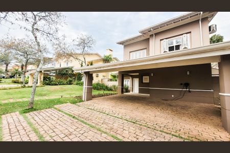 Casa de condomínio à venda com 439m², 4 quartos e 6 vagasGaragem