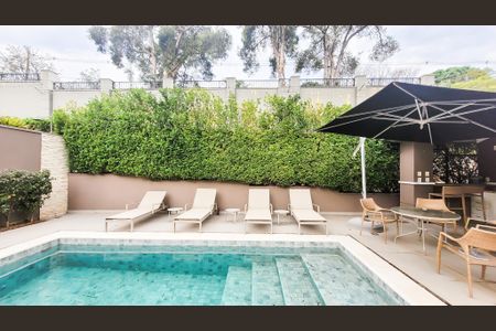 Casa de condomínio à venda com 439m², 4 quartos e 6 vagasPiscina