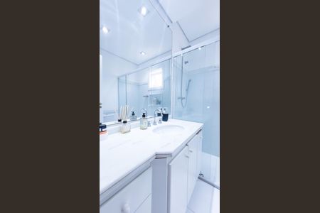 Casa de condomínio à venda com 439m², 4 quartos e 6 vagasBanheiro Suíte 1