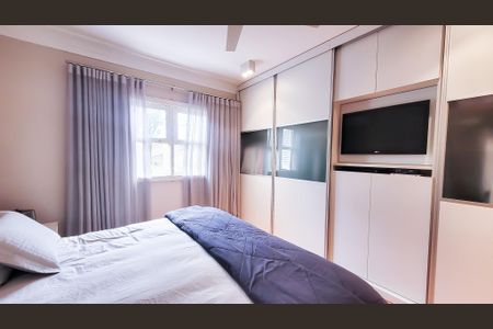 Casa de condomínio à venda com 439m², 4 quartos e 6 vagasSuíte 2