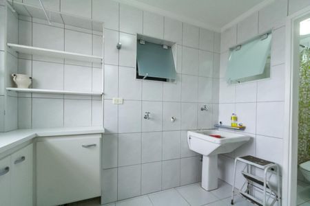 Apartamento para alugar com 93m², 3 quartos e 1 vagaÁrea de Serviço