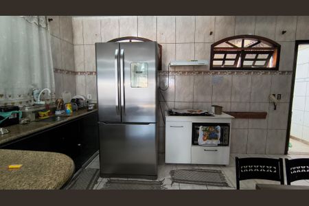 Casa de condomínio à venda com 310m², 3 quartos e 1 vagaCozinha