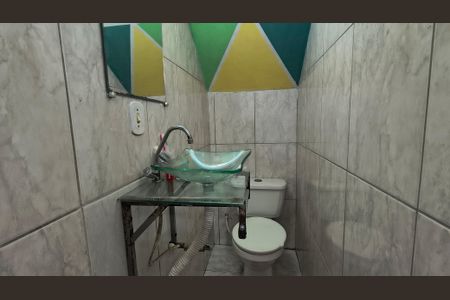 Casa de condomínio à venda com 310m², 3 quartos e 1 vagaLavabo