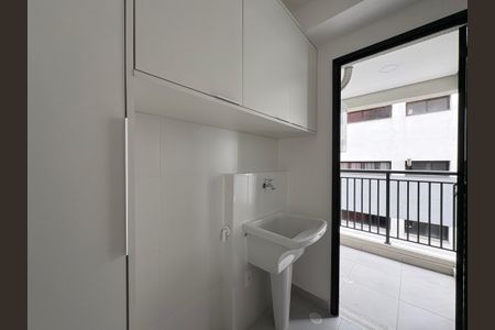 Apartamento para alugar com 64m², 2 quartos e 1 vaga Apartamento para alugar com 64m², 2 quartos e 1 vagaLavanderia