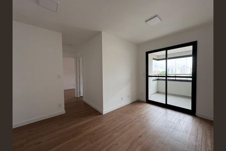 Sala de apartamento para alugar com 2 quartos, 64m² em Parque das Nações, Santo André