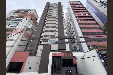 Apartamento para alugar com 64m², 2 quartos e 1 vaga Apartamento para alugar com 64m², 2 quartos e 1 vagaFachada