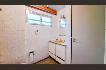 Apartamento à venda com 80m², 3 quartos e 1 vaga Apartamento à venda com 80m², 3 quartos e 1 vagaBanheiro