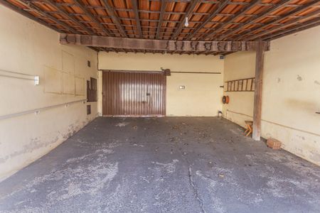 Casa à venda com 210m², 3 quartos e 5 vagasGaragem/Entrada