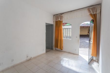 Sala de casa à venda com 3 quartos, 210m² em Nova Vista, Belo Horizonte