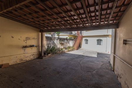 Casa à venda com 210m², 3 quartos e 5 vagasGaragem/Entrada