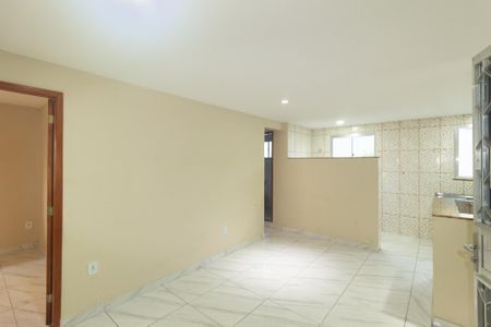 Casa para alugar com 65m², 2 quartos e 1 vagaSala/Cozinha