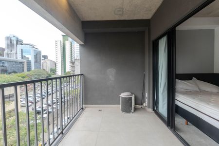 Studio para alugar com 27m², 1 quarto e sem vagaSacada