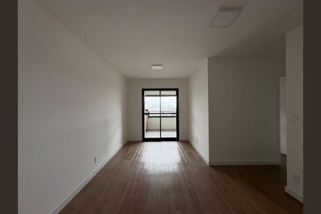 Sala de apartamento para alugar com 2 quartos, 64m² em Parque das Nações, Santo André