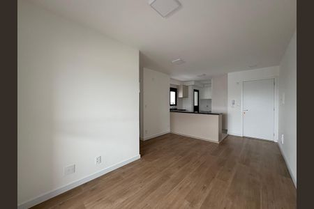 Sala de apartamento para alugar com 2 quartos, 64m² em Parque das Nações, Santo André