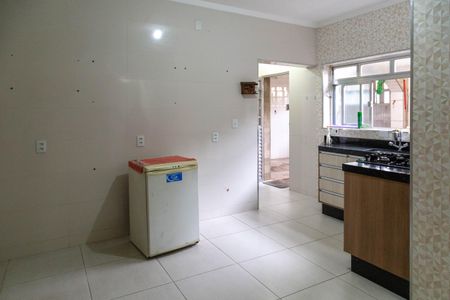 Casa à venda com 152m², 4 quartos e 2 vagasCozinha - Casa 2
