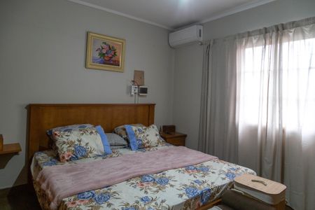 Casa à venda com 152m², 4 quartos e 2 vagasQuarto 1 - Casa 1