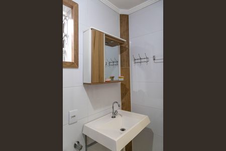 Casa à venda com 152m², 4 quartos e 2 vagasBanheiro - Casa 2