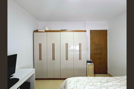 Apartamento à venda com 45m², 1 quarto e 1 vagaQuarto