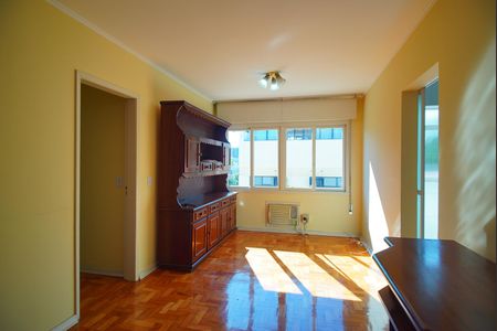Sala de apartamento à venda com 2 quartos, 74m² em São Geraldo, Porto Alegre