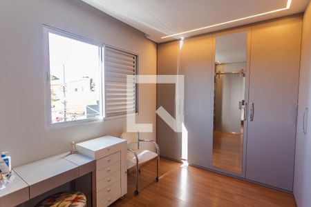 Apartamento à venda com 270m², 4 quartos e 3 vagas Apartamento à venda com 270m², 4 quartos e 3 vagasQuarto