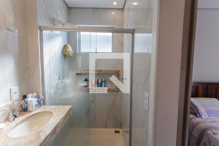 Apartamento à venda com 270m², 4 quartos e 3 vagas Apartamento à venda com 270m², 4 quartos e 3 vagasBanheiro