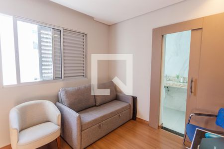 Apartamento à venda com 270m², 4 quartos e 3 vagas Apartamento à venda com 270m², 4 quartos e 3 vagasSala