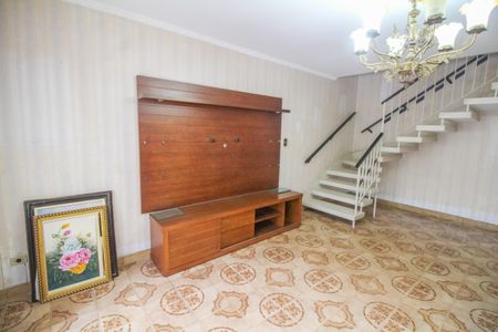 Casa à venda com 138m², 4 quartos e 1 vagaSala