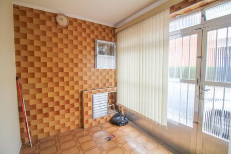 Casa à venda com 138m², 4 quartos e 1 vagaSala 2