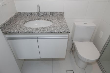 Apartamento para alugar com 31m², 1 quarto e sem vagaBanheiro da Suíte