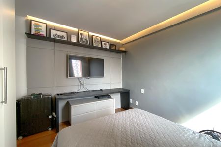 Apartamento à venda com 164m², 2 quartos e 2 vagasSuíte 2