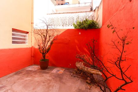 Casa de condomínio para alugar com 100m², 2 quartos e 1 vagaÁrea de Serviço