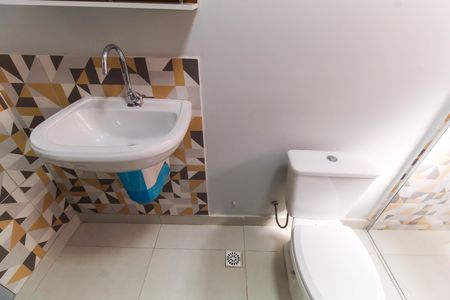 Casa de condomínio para alugar com 100m², 2 quartos e 1 vagaBanheiro