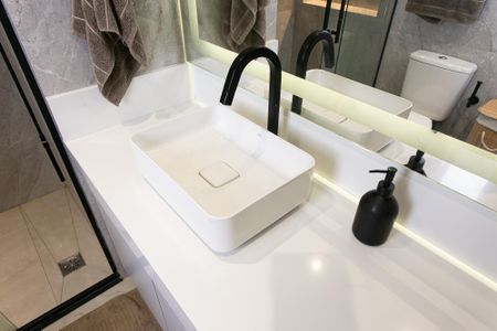 Apartamento para alugar com 80m², 2 quartos e 1 vagaBanheiro da Suíte 1