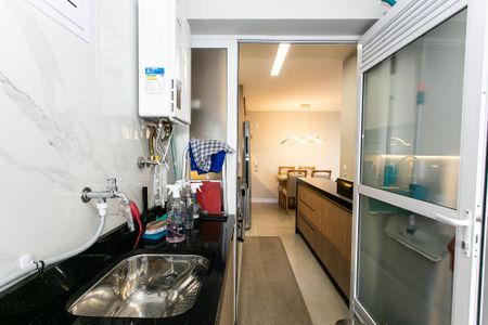 Apartamento para alugar com 80m², 2 quartos e 1 vagaÁrea de Serviço