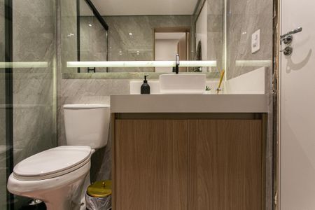 Apartamento para alugar com 80m², 2 quartos e 1 vagaBanheiro da Suíte 2