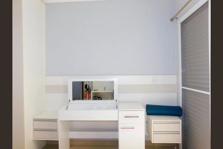 Casa de condomínio para alugar com 210m², 4 quartos e 4 vagasSuíte 1