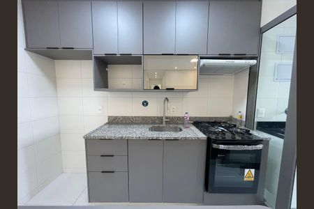 Apartamento para alugar com 56m², 2 quartos e 1 vaga Apartamento para alugar com 56m², 2 quartos e 1 vagaCozinha e Área de Serviço