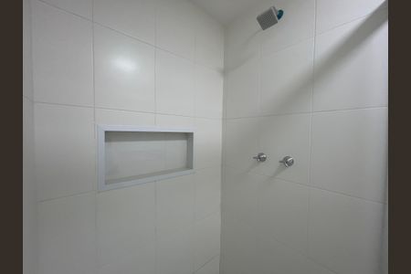 Apartamento para alugar com 56m², 2 quartos e 1 vaga Apartamento para alugar com 56m², 2 quartos e 1 vagaBanheiro