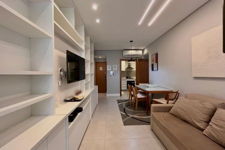 Sala  de apartamento à venda com 2 quartos, 78m² em Ipanema, Rio de Janeiro