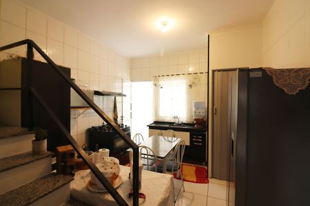 Casa à venda com 150m², 3 quartos e 2 vagasCozinha